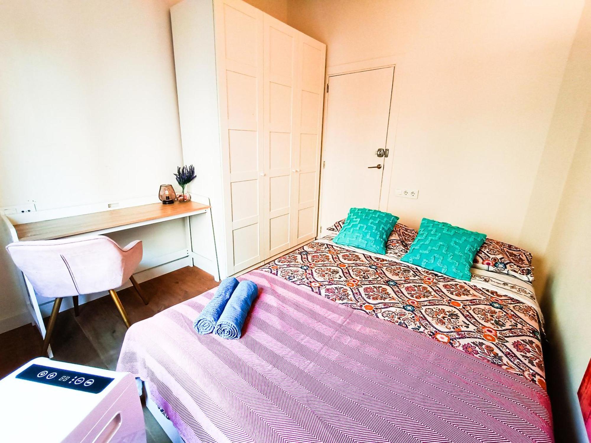 - Princesa Hostal
